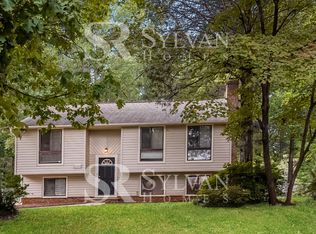8714 Eaglewind Dr, Charlotte, NC 28212