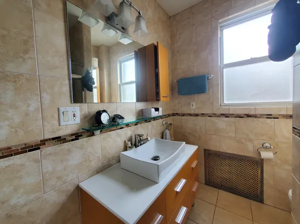 37-32 61st Street image 11 of 12