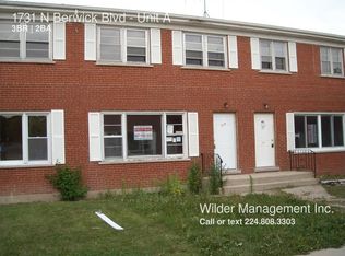 1731 N Berwick Blvd APT A, Waukegan, IL 60085