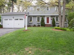 19 Knollwood Rd, Medfield, MA 02052