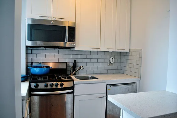 Rented by Halstead Real Estate | media 17