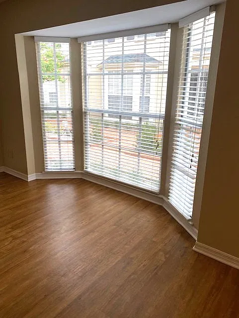 2 bed, 2.5 bath, 1200 sqft, $2,250 — Photo 2