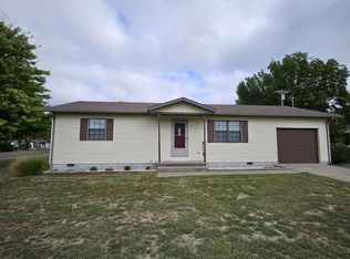 1501 Northview St, Monett, MO 65708