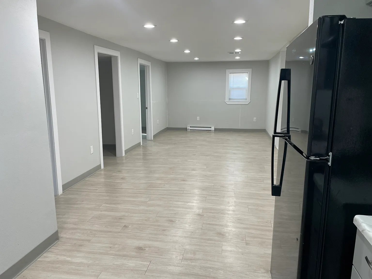 2 bed, 810 sqft, $1,850 — Photo 4