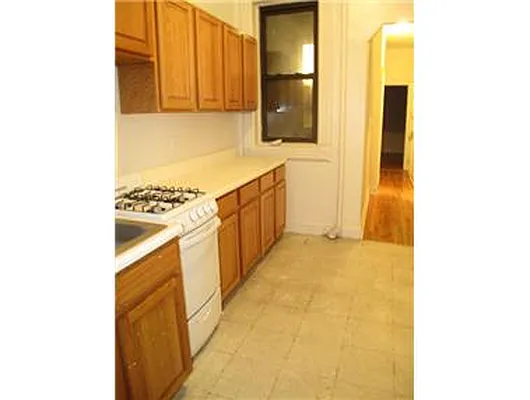 Rented by Douglas Elliman | media 19