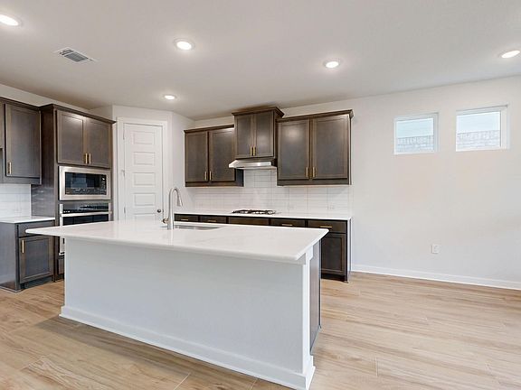 3rd image of 2029 Billings Way