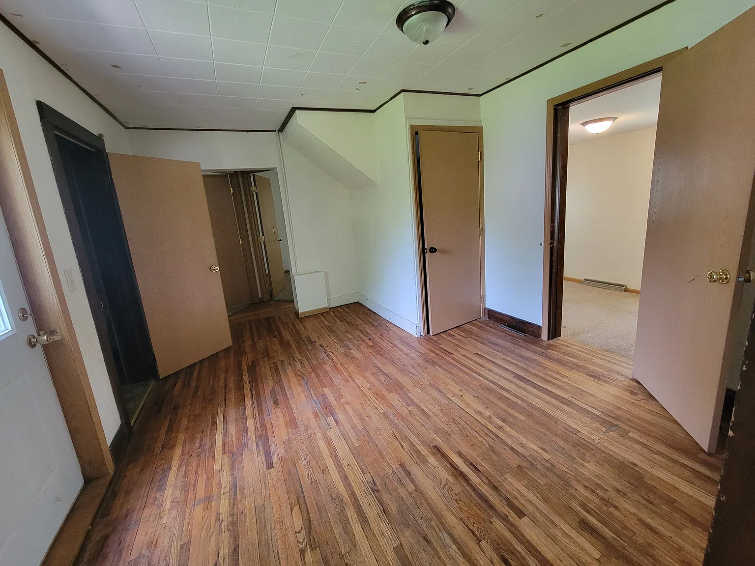 4 bed, 1189 sqft, $1,200 — Photo 3
