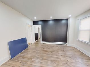 65 Park Ave, Cranston, RI 02905