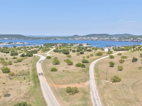 97 Blue Jay Ln, Graford, TX 76449