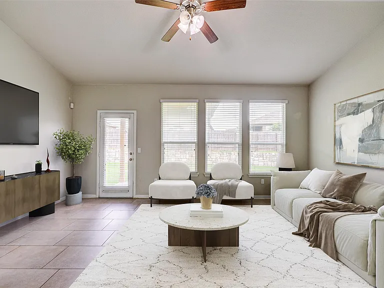 126 Screech Owl Dr — Photo 1