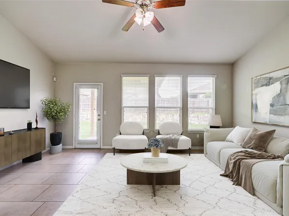 126 Screech Owl Dr, Kyle, TX 78640