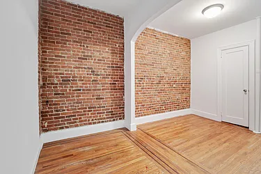 Rented by Cooper & Cooper Real Estate