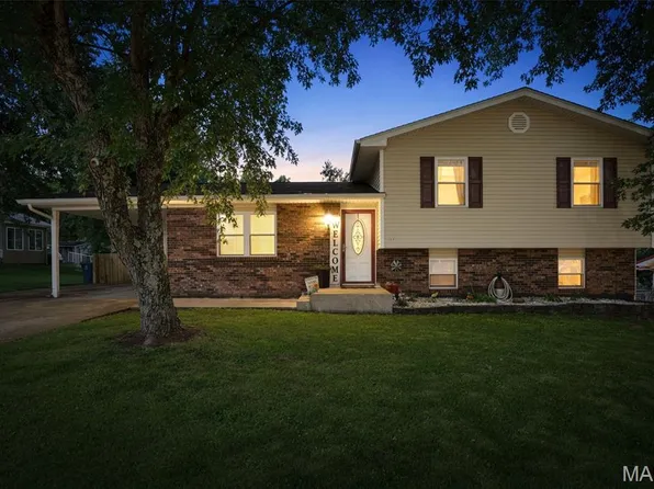 307 Cedar Dr, Potosi, MO 63664