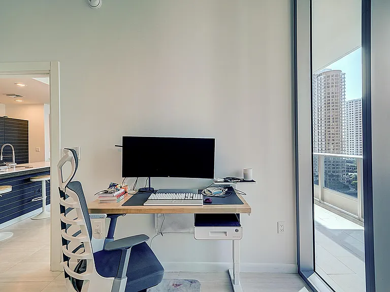 200 Biscayne Boulevard Way #1408 — Photo 11
