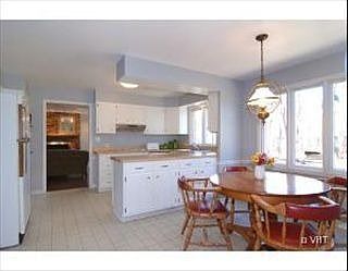 2nd image of 14 Big Oak Ln