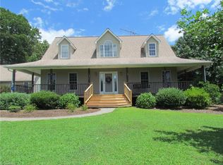 1021 Greenfield Rd, Walnut Cove, NC 27052