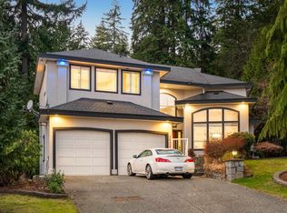 1522 Whitebark Pl, Coquitlam, BC V3E 2V8