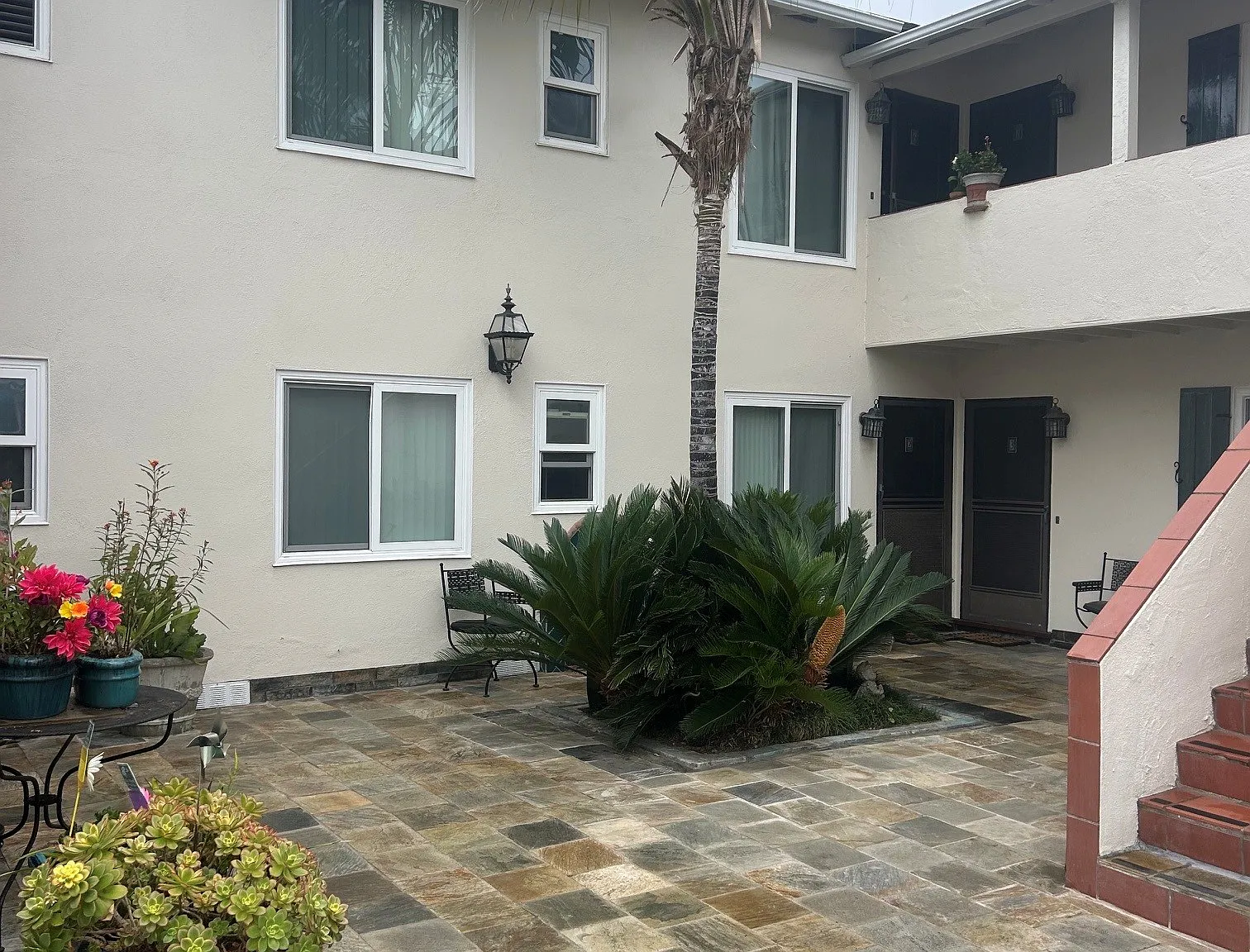 2 bed, 765 sqft, $3,500 — Photo 3