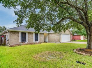 1044 County Road 855a, Alvin, TX 77511