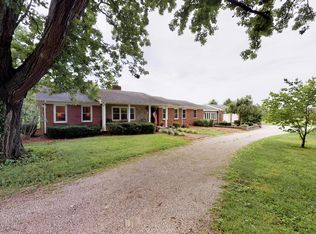 2215 Houston Antioch Rd, Lexington, KY 40516