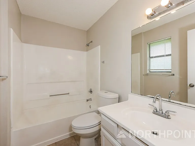 521 Jean Dr — Photo 10