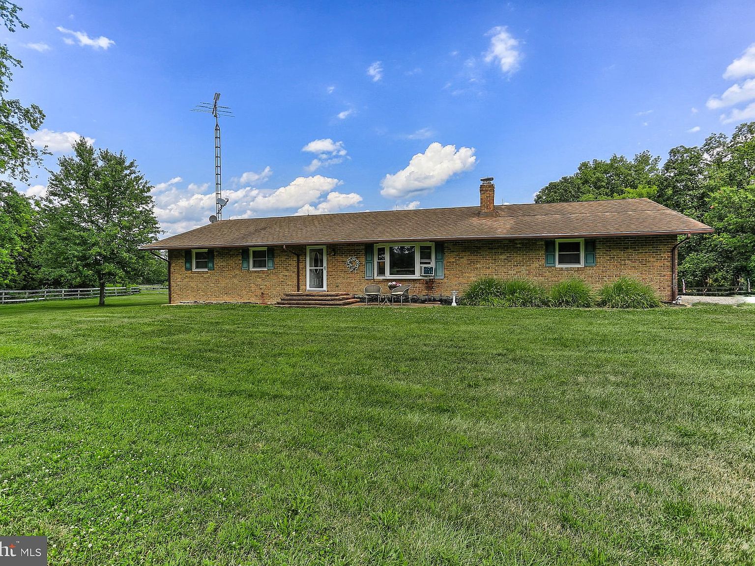 51 Pine Tree Rd, New Oxford, PA 17350 Zillow