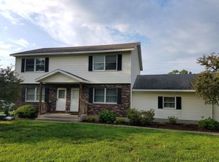 1608 Vley Rd, Glenville, NY 12302