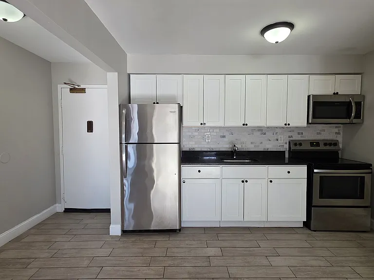 156 Bull Hill Ln #A1 — Photo 2