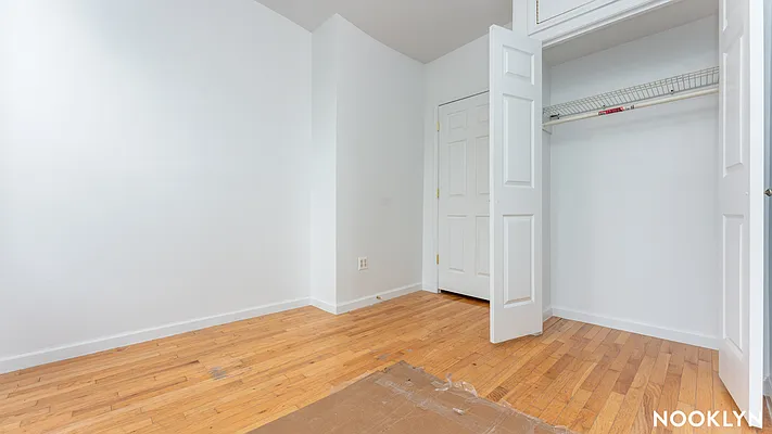 Rented by Nooklyn NYC LLC | media 10