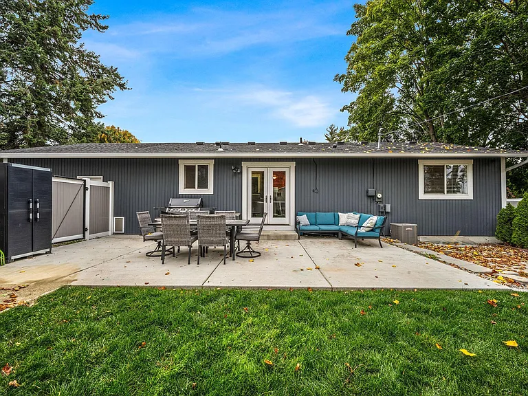 11168 N Bartlett Ave — Photo 26