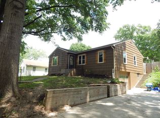 1007 Columbia Ave, Leavenworth, KS 66048