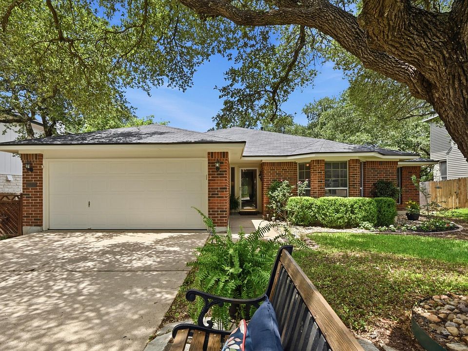1st image of 1409 Knoll Ridge Dr