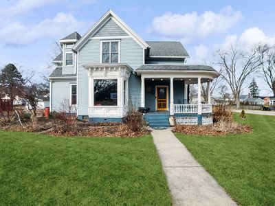 207 S Locust St, Genoa, IL, 60135