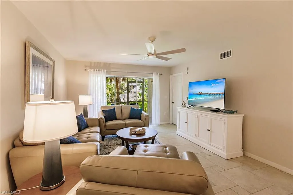 3032 Sandpiper Bay Cir — Photo 4