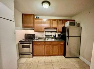 183 Winthrop Rd #3, Brookline, MA 02445
