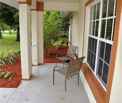 3rd image of 3824 Hillandale St