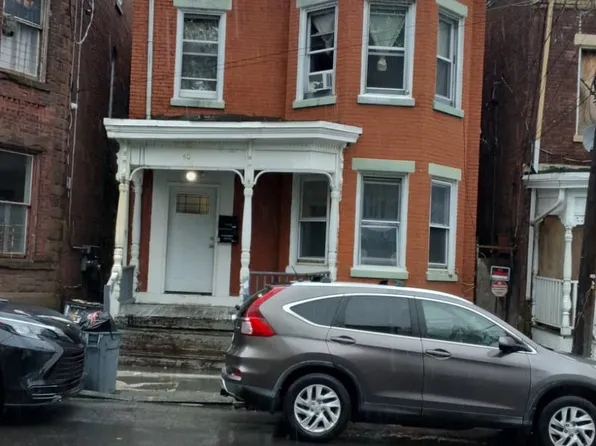 40 Lutheran St APT 1, Newburgh, NY 12550