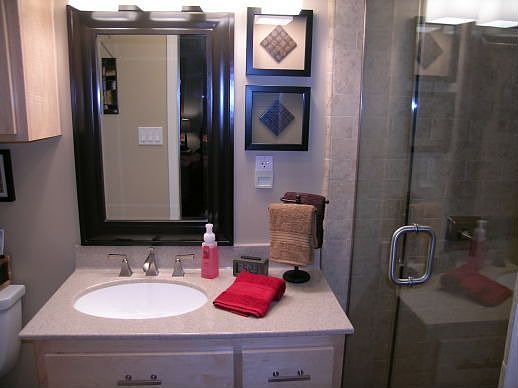 Master bath with shower