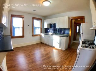 954 S 56th St, Milwaukee, WI 53214