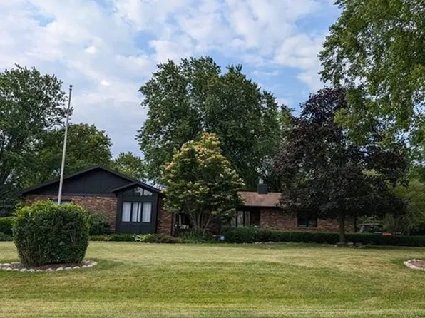 4815 3rd St, Winthrop Harbor, IL 60096