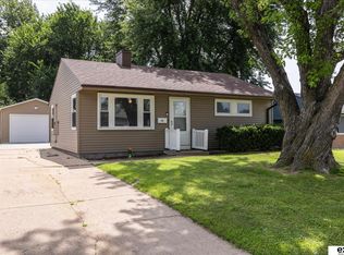 3103 S 38th Ave, Omaha, NE 68105