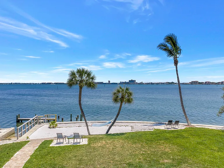 860 Boca Ciega Isle Dr — Photo 1