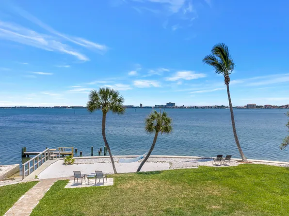 860 Boca Ciega Isle Dr, Saint Pete Beach, FL 33706