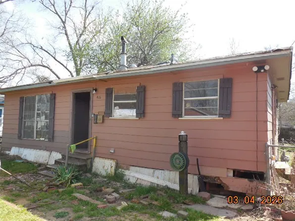 416 Yarborough St, Bossier City, LA 71111