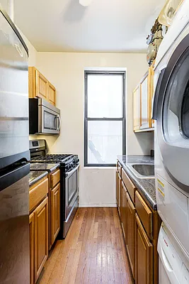 Rented by Town Residential | media 14