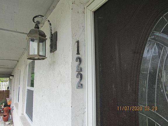 2nd image of 122 Madison Ave #122