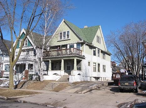 1st image of 2914 N Frederick Ave #A