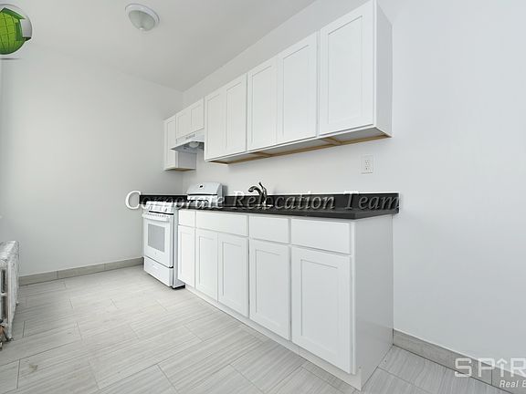 4th image of 25-90 35th St #4H