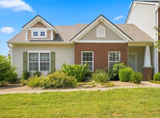 949 Seven Oaks Blvd, Smyrna, TN 37167