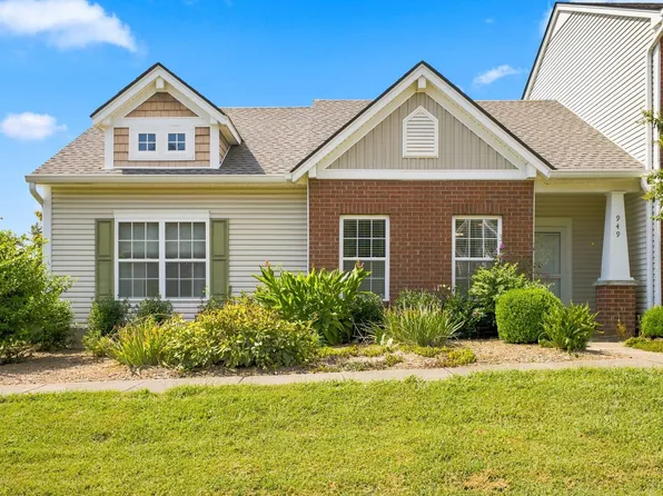 949 Seven Oaks Blvd, Smyrna, TN 37167